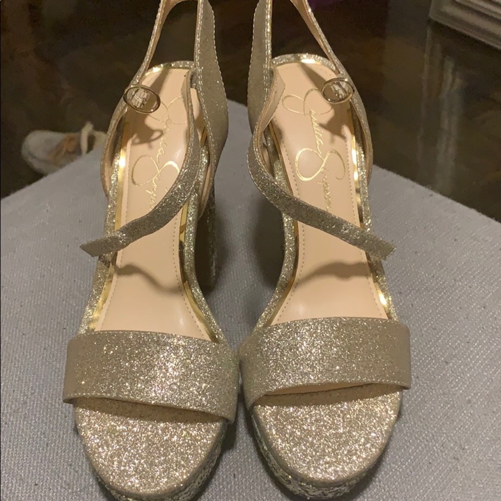 Shoes - Picture 3 of 5